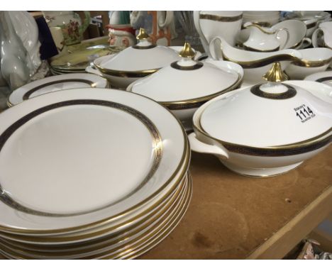 An extensive Quality Porcelain dinner and tea set decorated in Harlow pattern Royal Doulton a modern design with a Royal blue