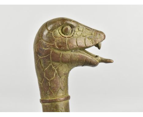 A Modern Bronze Novelty Walking Stick Handle in the Form of a Snakes Head, 8cms High