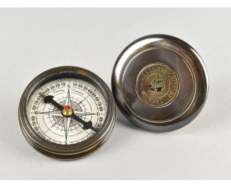 A Reproduction Brass Cased Pocket Compass, 5.5cms Diameter