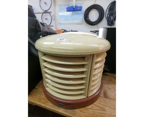 Two old HMB speaker converted to electric lights 