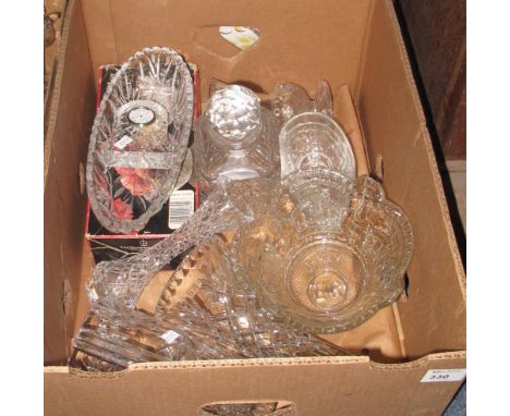 Box of assorted glassware to include: various wasted and spill vases; Edinburgh crystal; miniature mantel clock; square secti