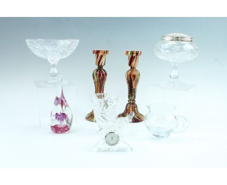 A Royal Doulton posy bowl, a pair of studio glass candlesticks, 24 cm, a Duiske small jug, a Royal Doulton bowl, a Cathedral 