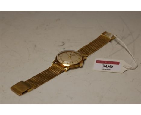 International Watch Company gents 18ct gold cased wristwatch having manual wind movement and 18ct gold mesh link bracelet, gr