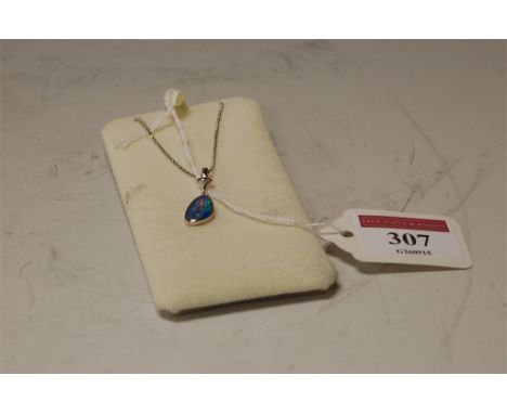 A sterling silver and doublet opal set pendant on finelink chain 