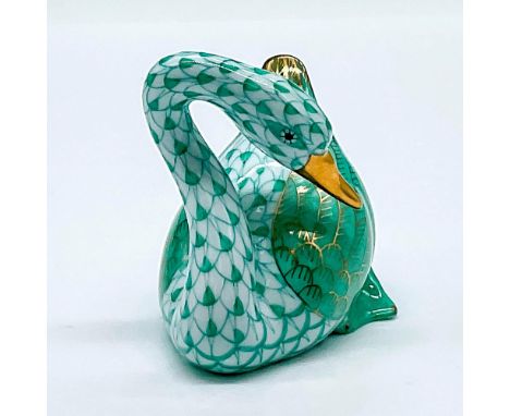 Hand painted goose in a green Vieux Herend Fish scale design. Herend backstamp. Issued: c. 1990-2010Dimensions: 2.5"L x 1.75"