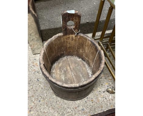 Small wooden bucket or planter