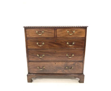 Early 19th century mahogany chest of drawers, with gadroon moulded edge over two short and three long graduated drawers, with