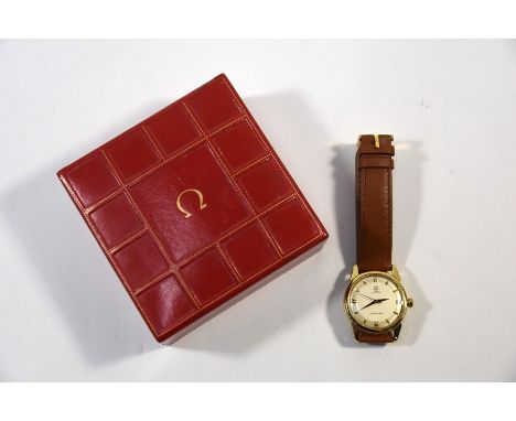A gentleman's 18ct Omega Seamaster Automatic wristwatch, the 28mm silvered dial with gilt batons and sweep seconds, 20-jewel 