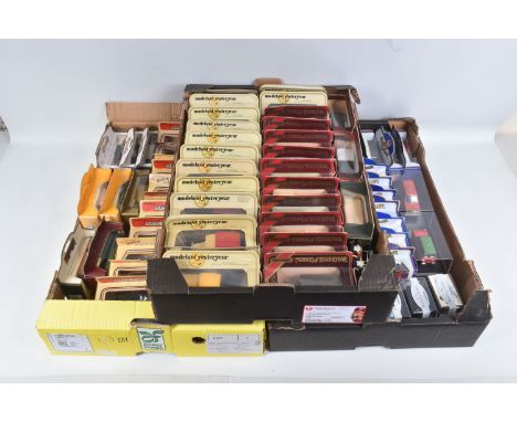 A QUANTITY OF BOXED DIECAST MODEL VEHICLES, to include models by Lledo, Matchbox, Oxford Die Cast, included is a tray of Oxfo