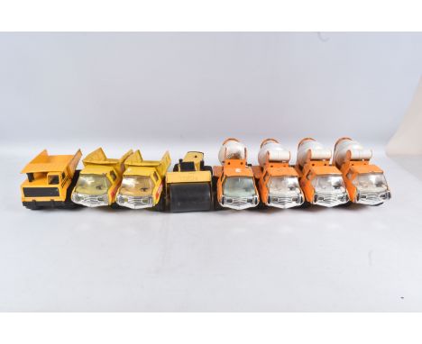 SIX ITEMS OF MINI TONKA TOYS CONSTRUCTION EQUIPMENT, four are lorry/truck mounted Concrete Mixers in orange livery, all in wo