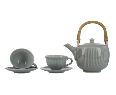 DAVID LEACH FOR HIGHLAND STONEWARE TEA FOR TWO SET,comprising teapot, two cups and saucers, each with celadon glaze, flute mo