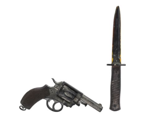 THE KING'S MAN (2021) - 0 - This lot consists of a hard rubber Webley Bulldog revolver and a hard rubber German trench knife,