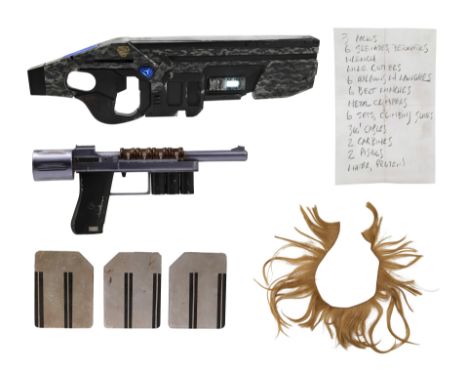 THE DIVERGENT SERIES (2014-2016) - Tris Prior's (Shailene Woodley) Light-Up Rifle, Note, Cut Hair and Camo Wall Access Cards 