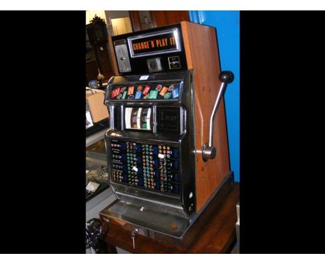 A vintage 'One Arm Bandit' CONDITION REPORTitem is for restoration