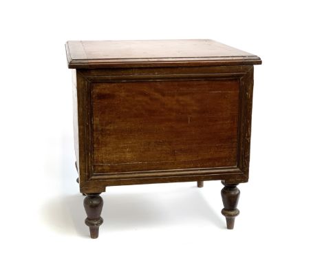 An early 20th century mahogany commode, with ceramic chamber pot, 43x41x43cmH 