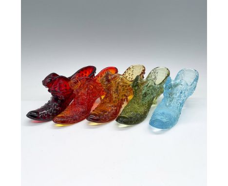 These charming shoes come in a rainbow of colors including green, bright blue, amber, orange, and ruby-red. Issued: 20th cent