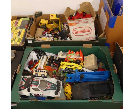 Two trays containing a quantity of various loose and playworn diecast, to include Matchbox Superfast No. 31 Caravan, Matchbox