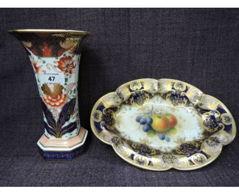 A Copeland spode vase having gilt heightened Imari palette, and a Royal Worcester scallop dish having gilt heightened fruit d