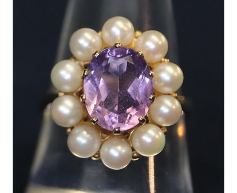 9ct gold amethyst pearl dress ring. 4.9g approx, ring size O & 1/2.(B.P. 21% + VAT) 