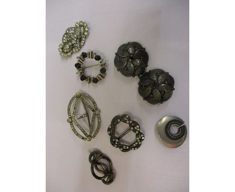 Silver and white metal vintage brooches to include an R Tennesmed Swedish pewter brooch