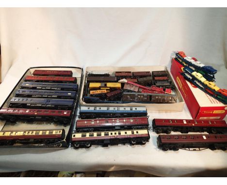 OO scale, selection of coaches and wagons, some repainted and require attention, including Triang R666 articulated car transp