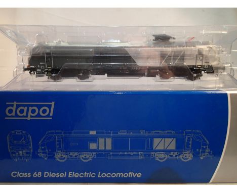 OO scale Dapol 4D-022-004S, class 68 Chiltern livery, 68014, DCC sound fitted, near mint, storage wear to box. UK P&amp;P Gro