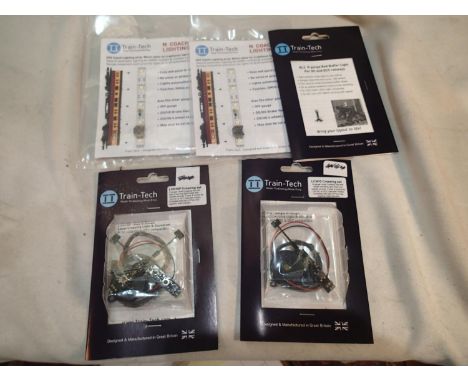 Train Tech N gauge, two coach lighting packs, LCN10P level crossing twin light set with sound, LCN10 level crossing single li