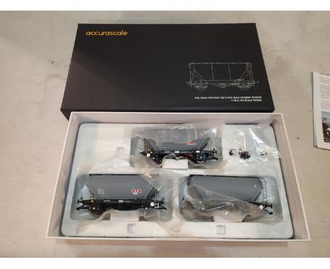 OO scale Accurascale set of three bulk cement wagons, excellent condition, boxed. UK P&amp;P Group 1 (£16+VAT for the first l