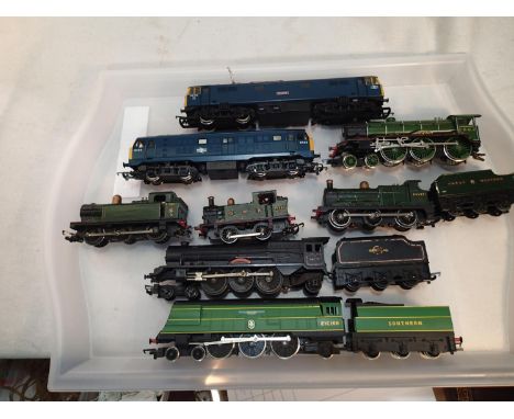OO scale, eight assorted locomotives, steam and diesel, some may require attention, spares/repair. UK P&amp;P Group 2 (£20+VA