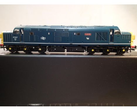 OO scale Accurascale class 37 diesel, 37027, blue, Loch Eli, near mint, boxed. UK P&amp;P Group 1 (£16+VAT for the first lot 