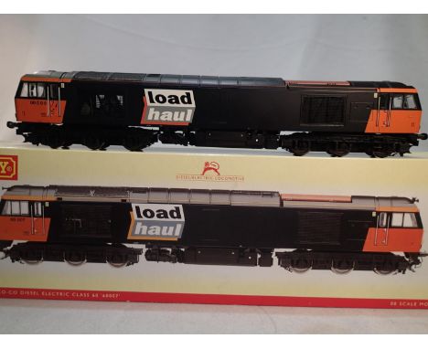 OO scale Hornby R2489, class 60, Loadhaul livery, 60007, near mint, wear to box. UK P&amp;P Group 1 (£16+VAT for the first lo