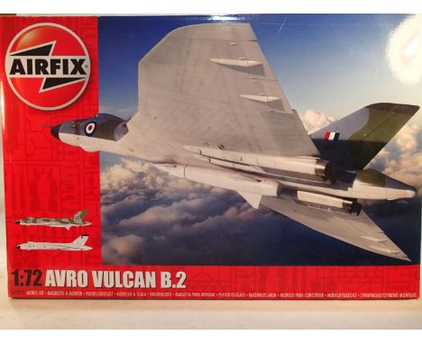 Airfix 1/72 scale Avro Vulcan B2 kit, appears as new, storage wear to box, unchecked. UK P&amp;P Group 2 (£20+VAT for the fir