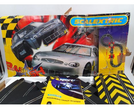 Boxed Bash N Crash 1, Scalextric set. UK P&amp;P Group 3 (£30+VAT for the first lot and £8+VAT for subsequent lots)