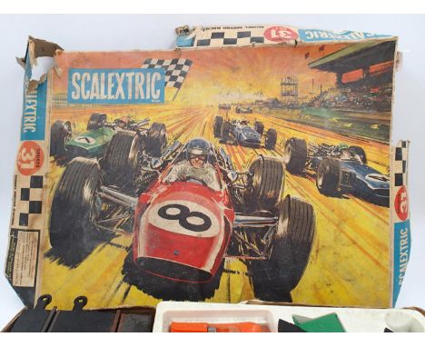 Scalextric Sports 31 set, complete, some box damage. UK P&amp;P Group 3 (£30+VAT for the first lot and £8+VAT for subsequent 