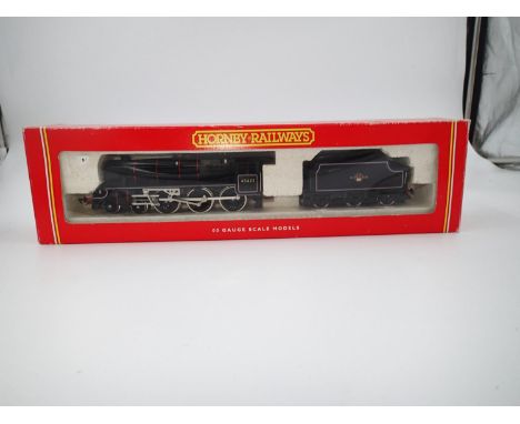 Hornby R292, class 5, lined black, 45422, late crest, near mint condition, box with wear. UK P&amp;P Group 1 (£16+VAT for the