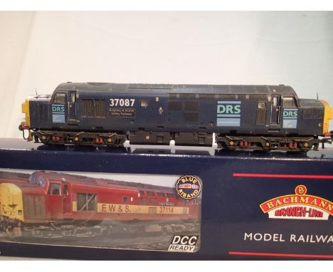 OO scale Bachmann 32-780X, class 37 diesel, 37087, Keighley &amp; Worth Valley Railway, DRS livery, renamed and numbered, exc