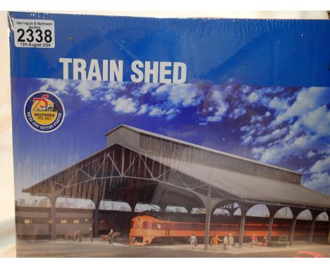HO scale Walthers train shed kit, approximately 57 x 35 x 16 cm H, new, factory sealed. UK P&amp;P Group 2 (£20+VAT for the f