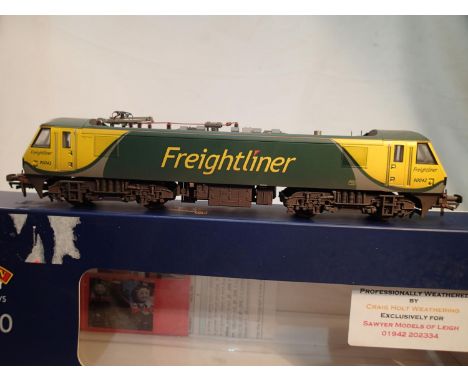 OO scale Bachmann 32-612, class 90 electric, 90042, freight linter power hall, weathered, near mint, box with wear. UK P&amp;