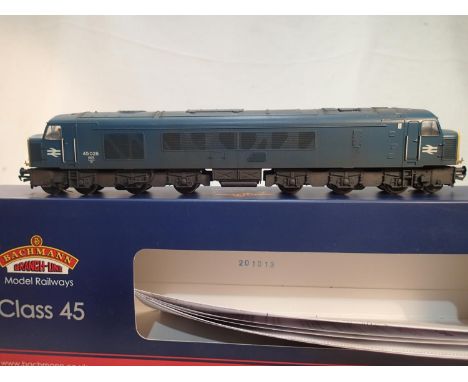 OO scale Bachmann 32-683 RJ, class 45, renumbered and weathered to 45026, BR blue, by Bens Resprays, excellent condition, sto
