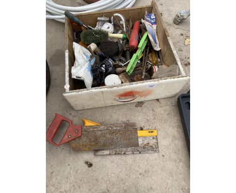 A QUANTITY OF TOOLS 