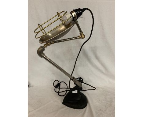 A VINTAGE ANGLE POISE LAMP 