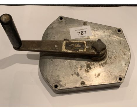 A WW11 US ARMY SIGNAL CORPS CRANK 