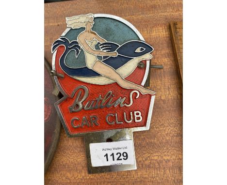 A VINTAGE BUTLINS CAR CLUB ENAMEL BUMPER BADGE 