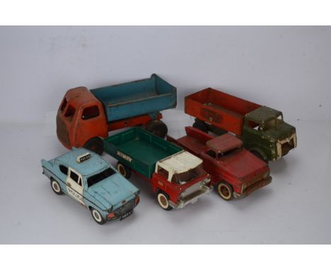 Tri-ang and other makers large scale Tin and Steel Vehicles,  Tri-ang, red and blue Tipper lorry (some rust), Hi-way red, whi