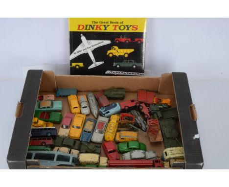 Postwar Playworn/Unboxed Diecast Vehicles and Dinky Toys Book, private, commercial and military models by Dinky, Corgi and Ma