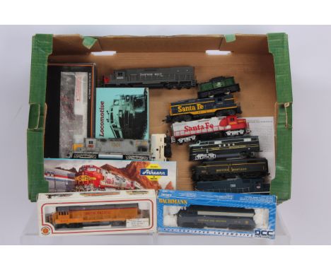 American HO gauge Athearn Bachmann MTH  and other makers Diesel Locomotives , Athearn SD40 locomotive 'Norfolk Western' black