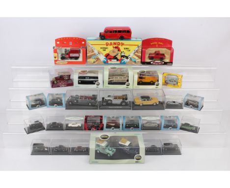 Modern Diecast 1:76 Scale and Other Vehicles, all boxed/cased vintage commercial and private vehicles, 1:76 scale, Oxford Die