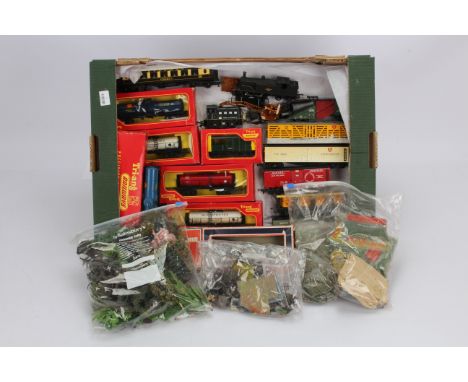 Tri-ang and Lima 00 Gauge Locomotives  Tri-ang TC Wagons Super 4 Track and various makers scenic Accessories, Tri-ang, unboxe