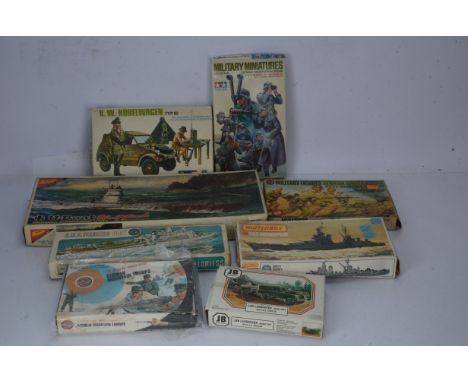 Naval and Military Kits and Military Figure Packs, all boxed, vintage naval vessel kits, Matchbox two colour 1:700 scale PK-1