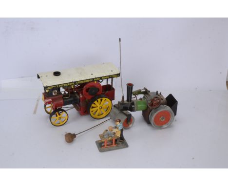 Wilesco and Mamod Live Steam Traction Engine and Roller, Wilesco red D409 Traction Engine 'T Pettigrove, Stonebridge Park Mid